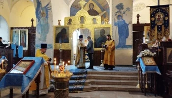 В Марфо-Мариинской обители милосердия состоялась Литургия для добровольцев