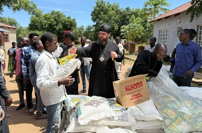 Гуманитарная помощь для голодающих жителей Малави